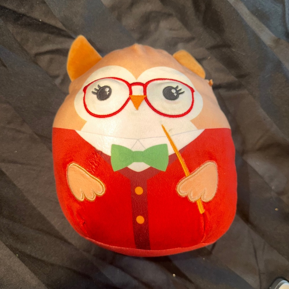 Squishmallows Jaydelle Teacher Owl 8" Red Glasses Back to School Kellytoy‎ Plush